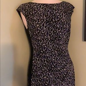 👗Lauren Print Jersey Dress